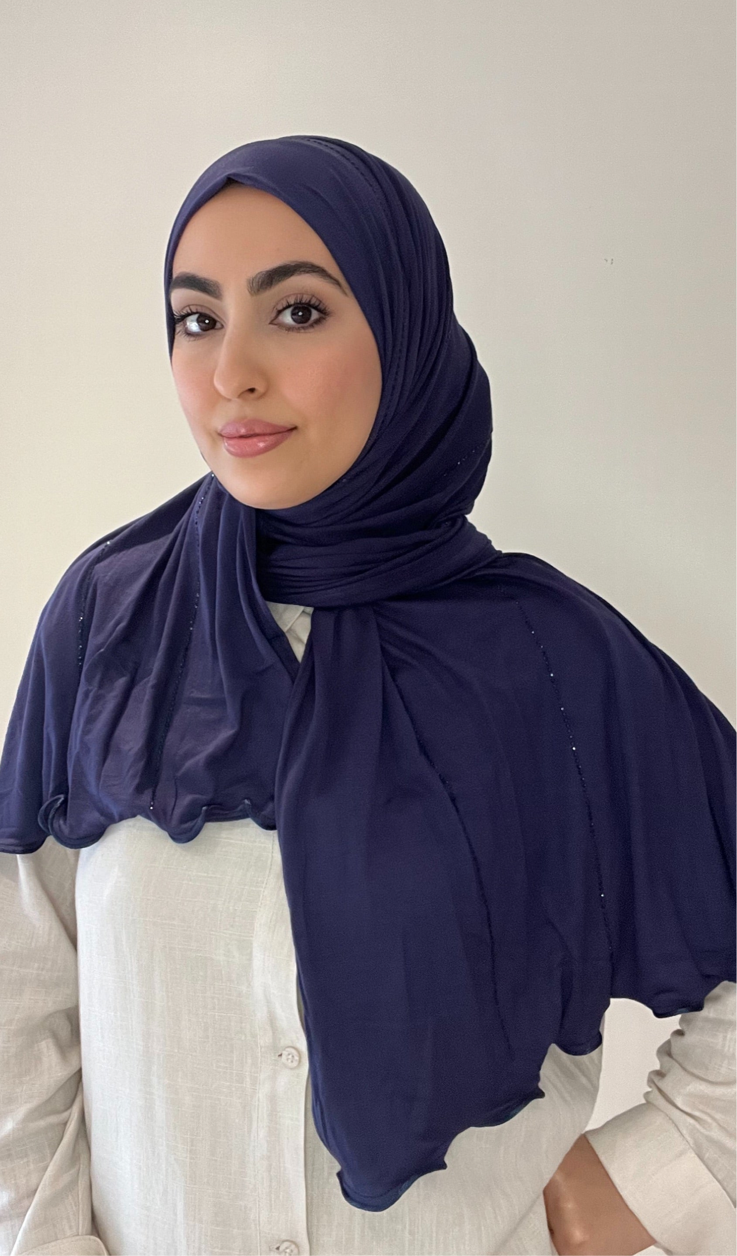 Hijab Shiny bleu marine