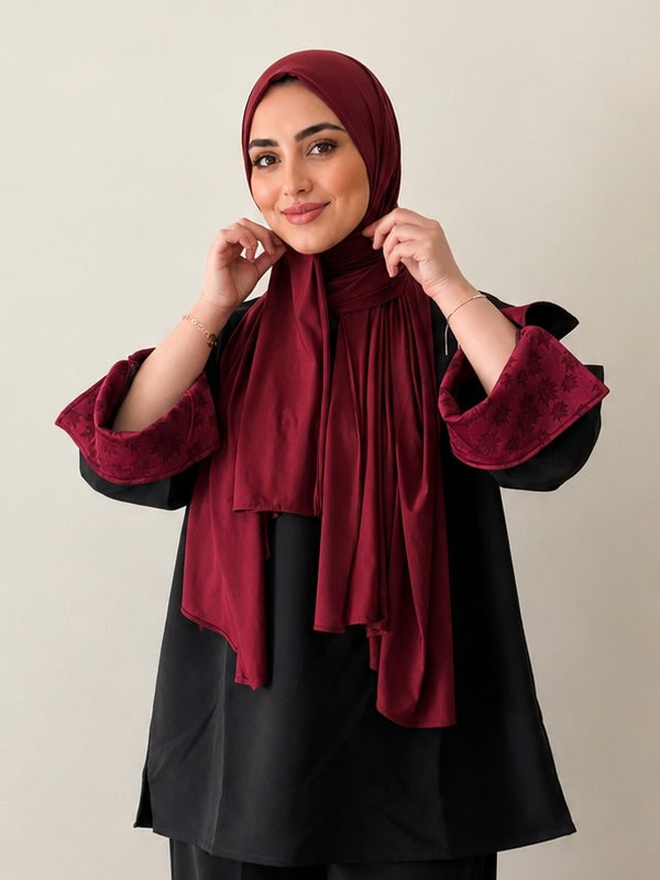 pull oversize avec détails sur les manches