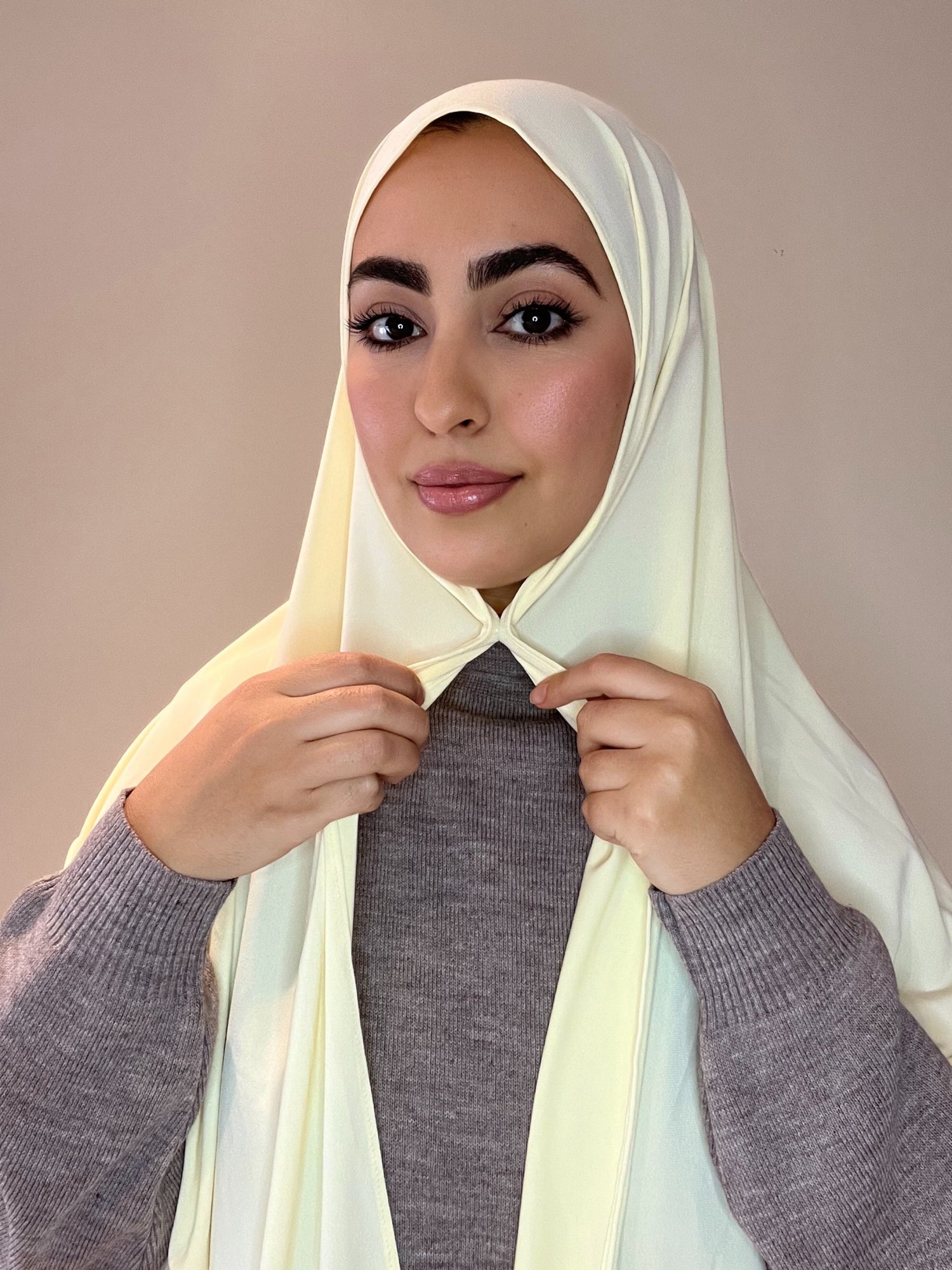 Hijab aimanté