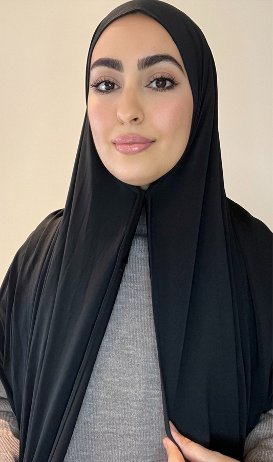 Hijab à fermeture magnétique