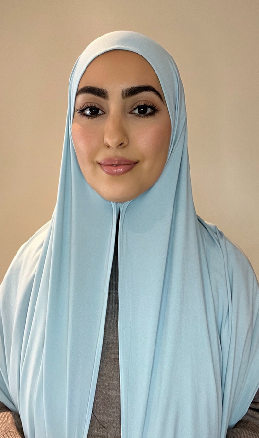 Hijab à fermeture magnétique