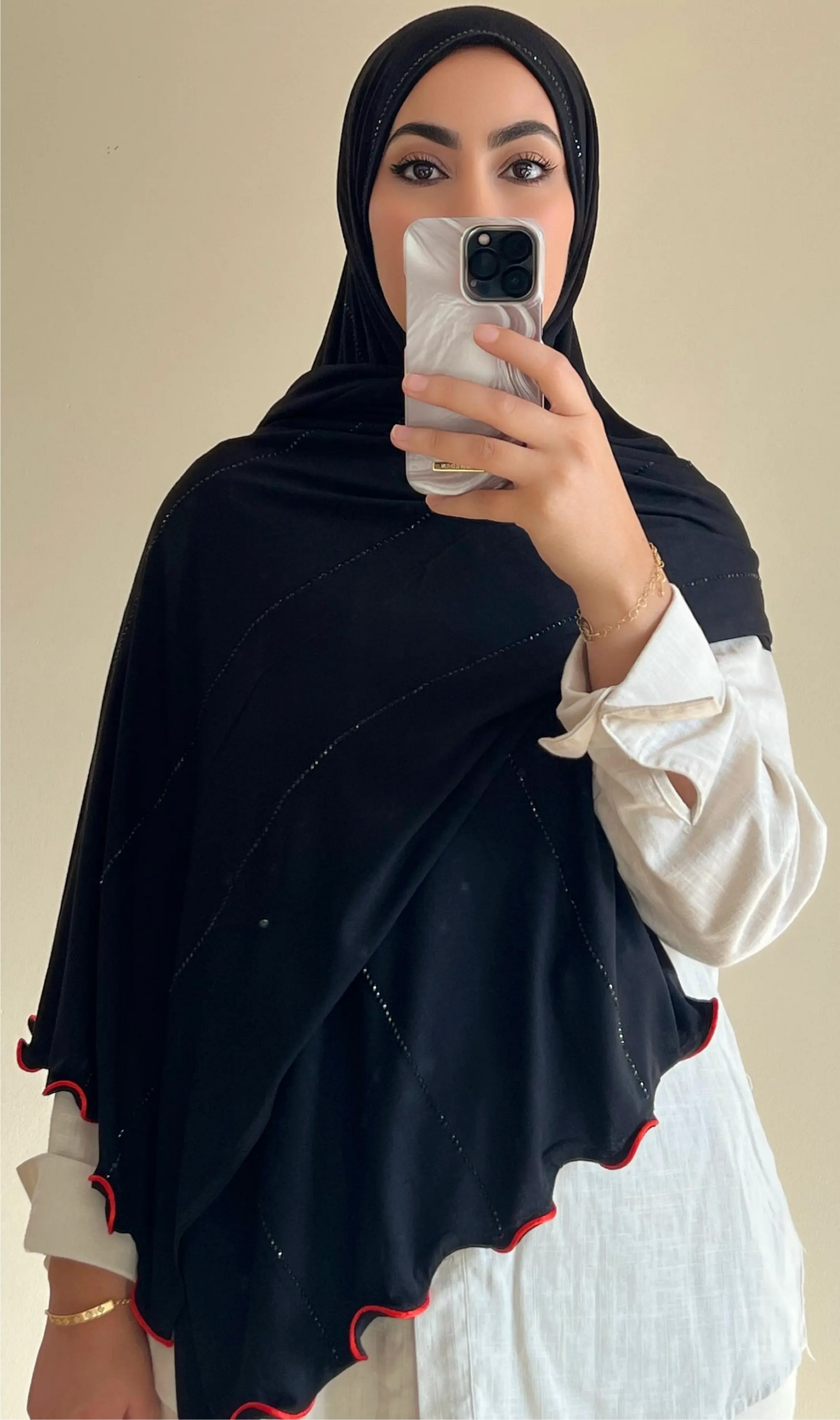 Hijab shiny noir ligne rouge - hijab by f 