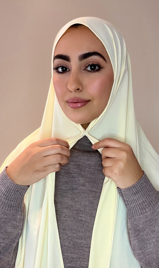 Hijab à fermeture magnétique